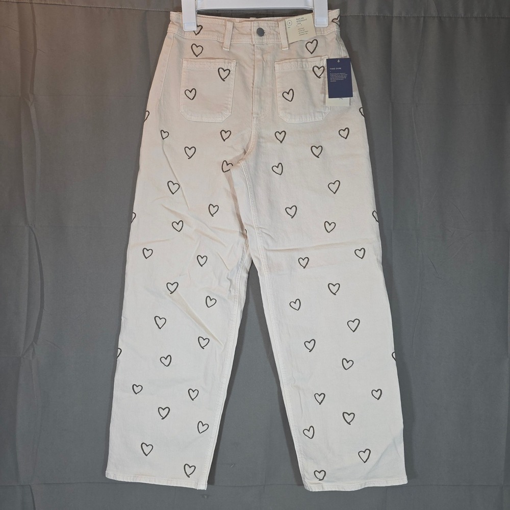 Universal Thread Cream Heart Embroidered Sailor Straight Leg Jeans 6R